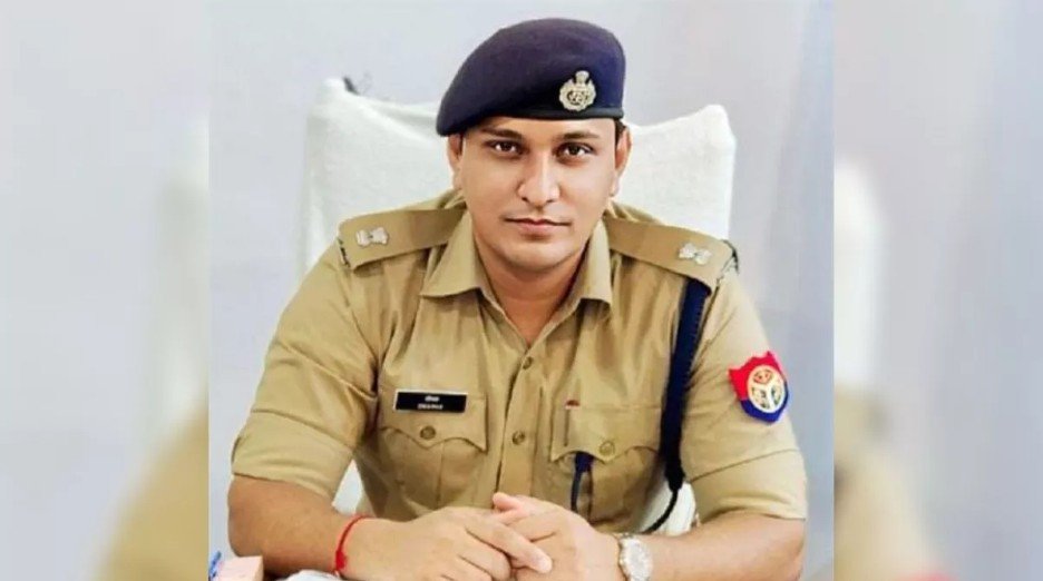 IPS Deepak Bhukar, Pratapgarh news