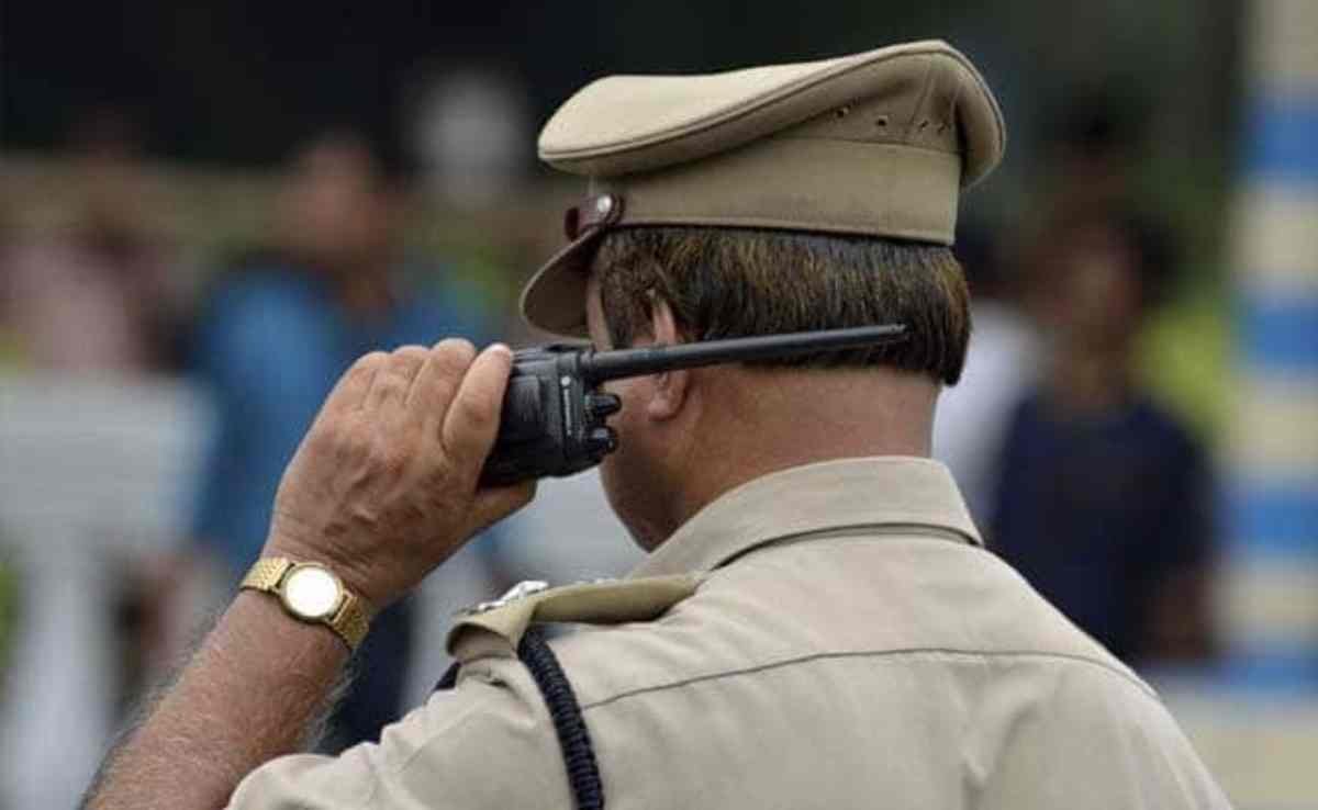 UP Police, Praptagarh news